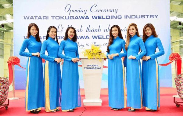 PG là gì? Công việc PG làm gì? Thu nhập, kỹ năng & sự thật phía sau nghề PG